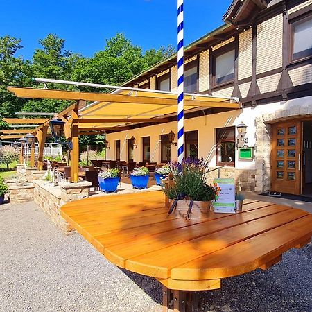 Hotel Waldquelle - Baumhaushotel Aerzen Екстер'єр фото