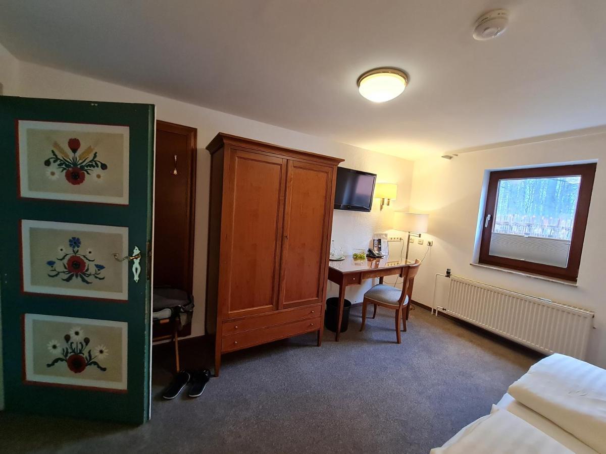 Hotel Waldquelle - Baumhaushotel Aerzen Екстер'єр фото