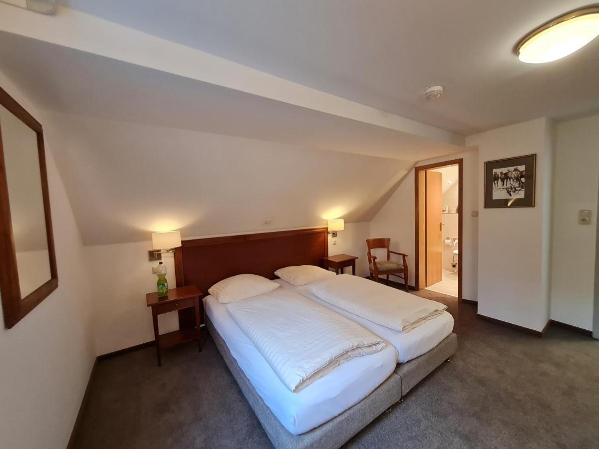 Hotel Waldquelle - Baumhaushotel Aerzen Екстер'єр фото