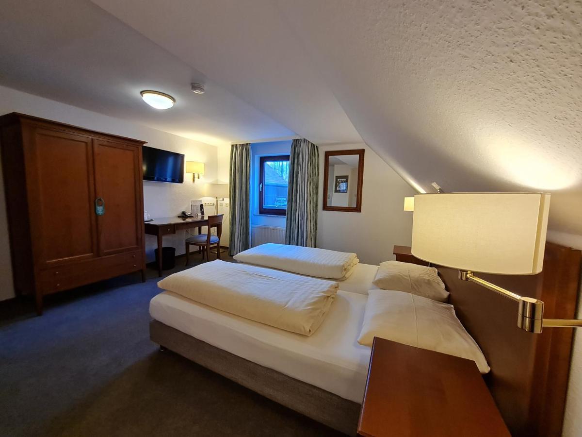 Hotel Waldquelle - Baumhaushotel Aerzen Екстер'єр фото
