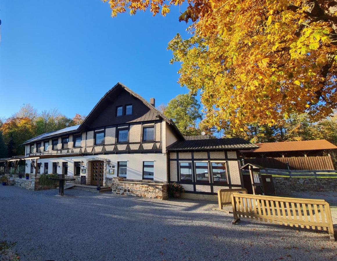 Hotel Waldquelle - Baumhaushotel Aerzen Екстер'єр фото