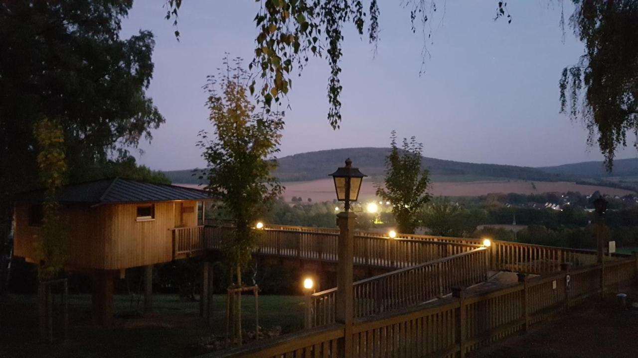 Hotel Waldquelle - Baumhaushotel Aerzen Екстер'єр фото